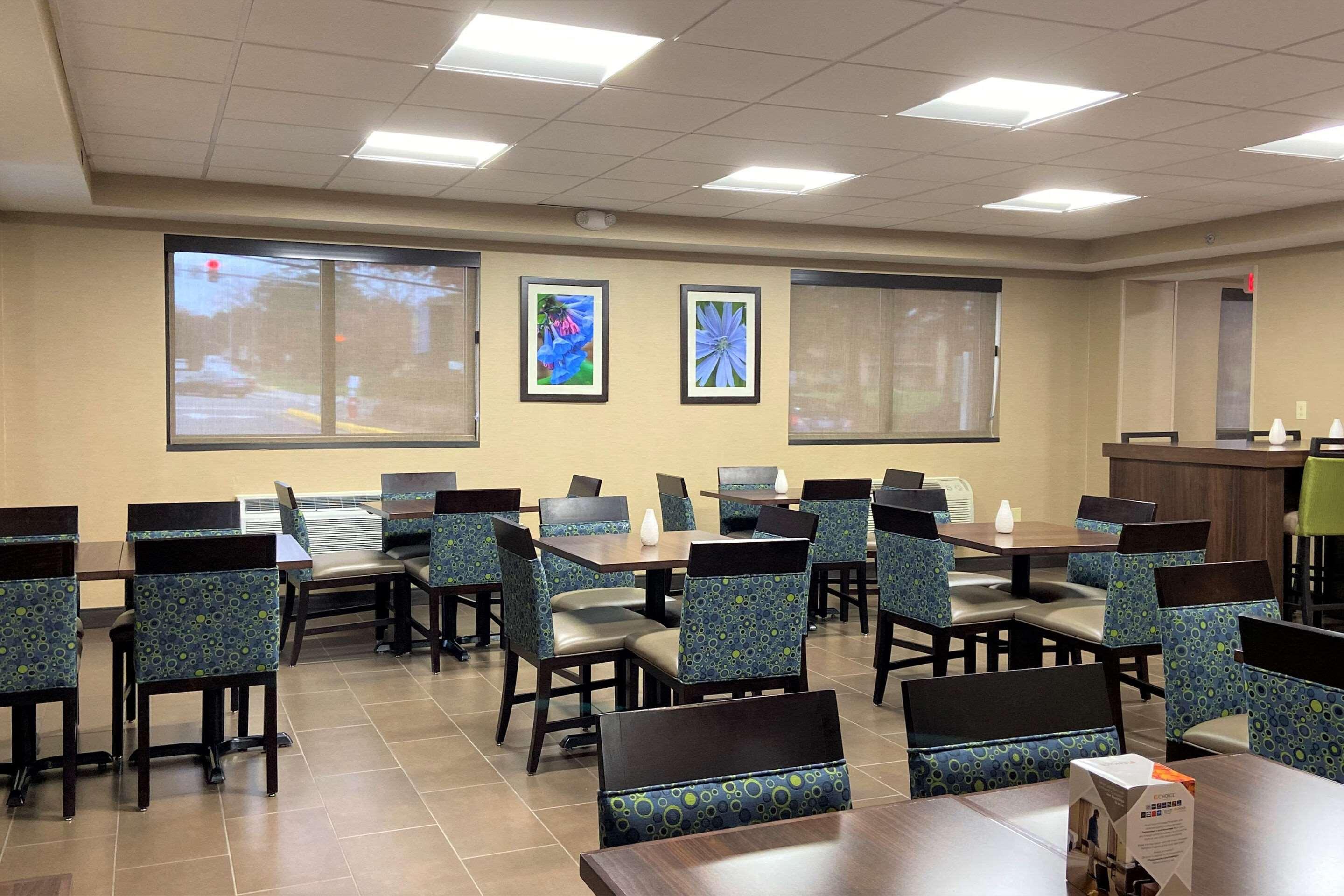 Comfort Inn Herndon-Reston Exterior photo