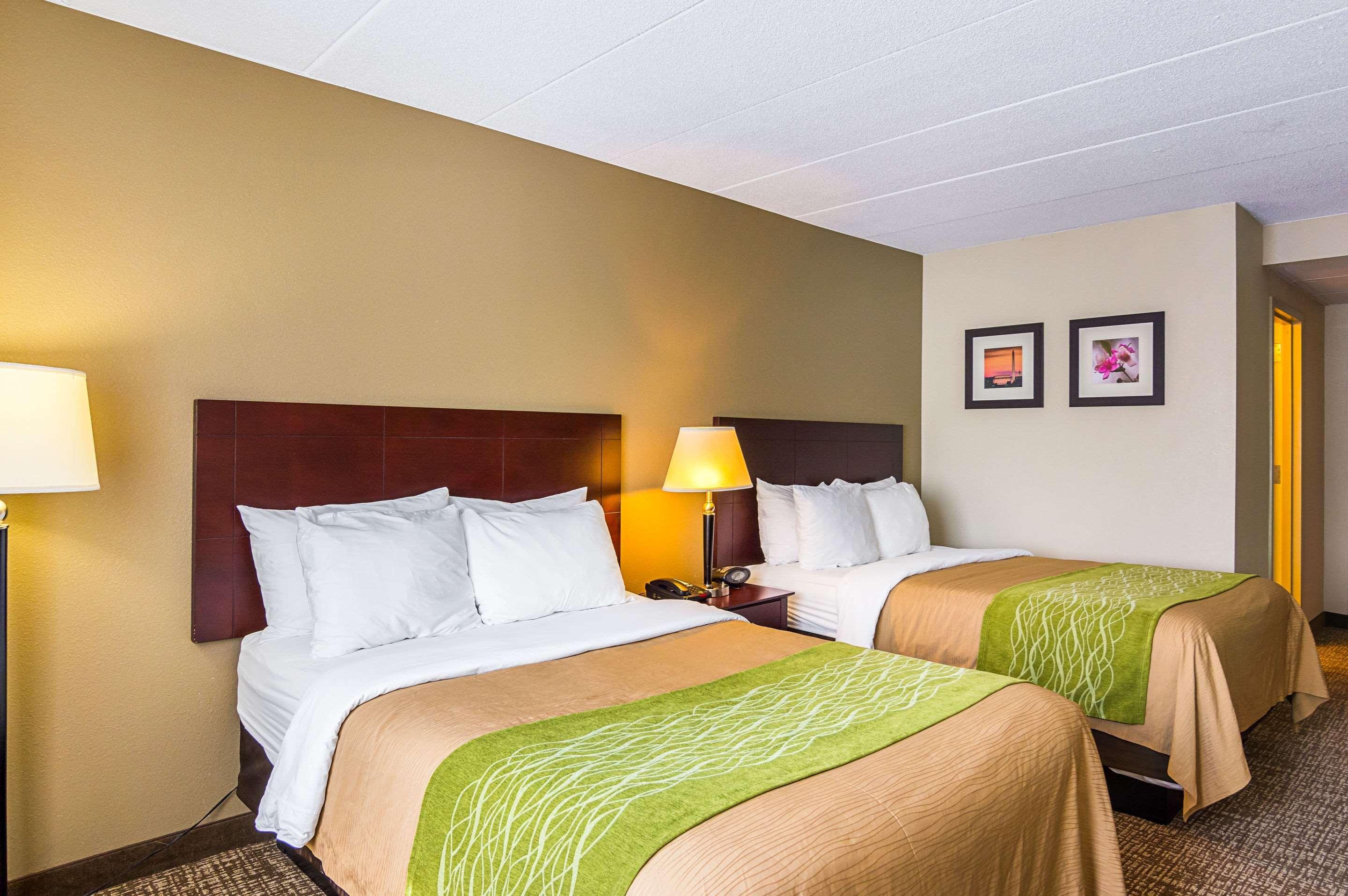 Comfort Inn Herndon-Reston Exterior photo