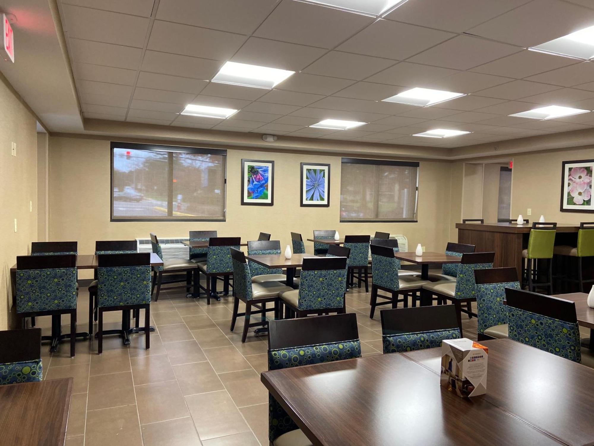 Comfort Inn Herndon-Reston Exterior photo